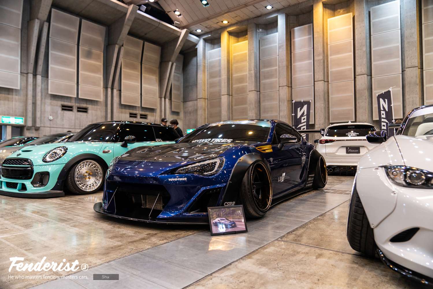 FENDERIST JAPAN spin-off event “FIXWELL” report. Cars and motorcycles on display.