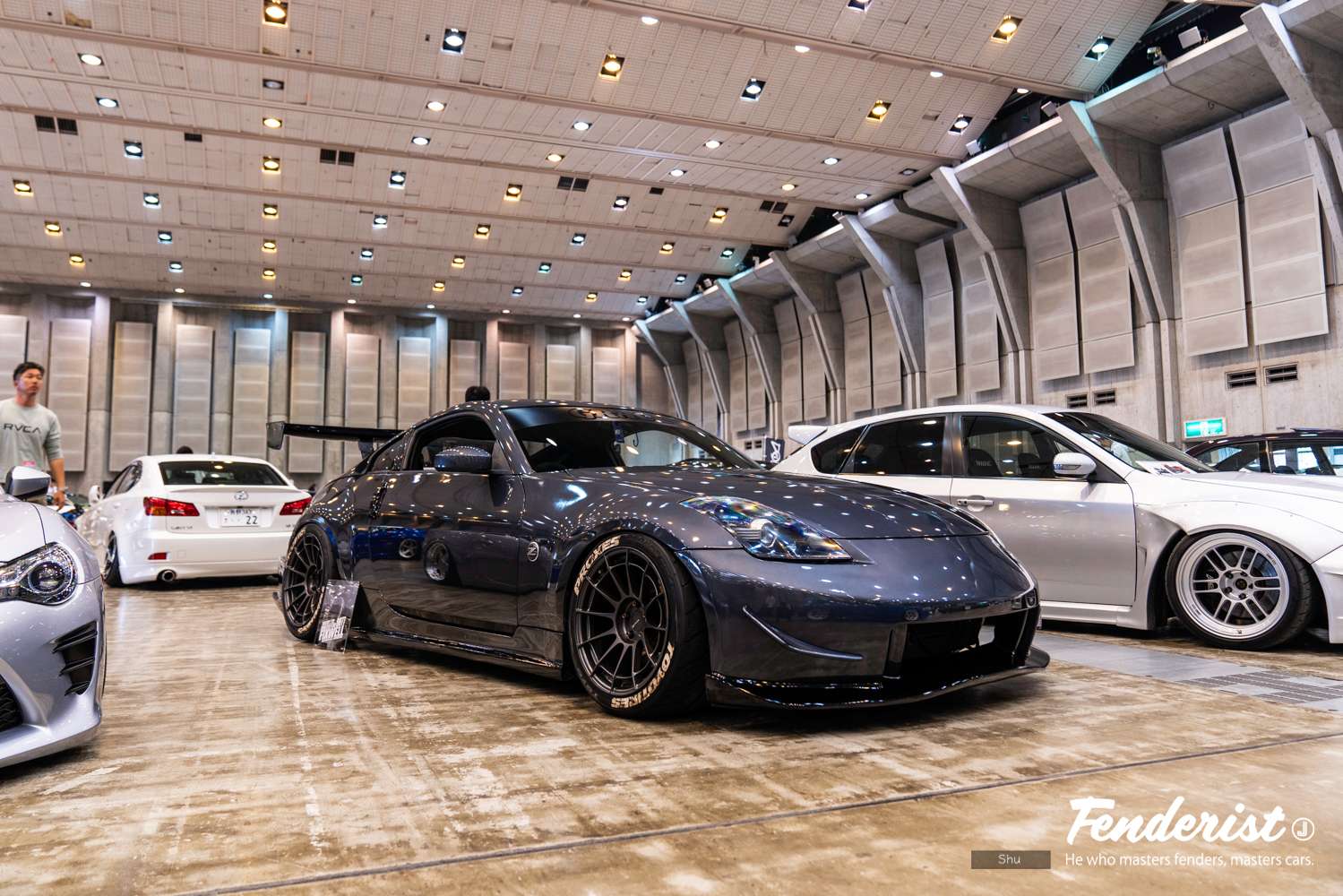 FENDERIST JAPAN spin-off event “FIXWELL” report. Cars and motorcycles on display.