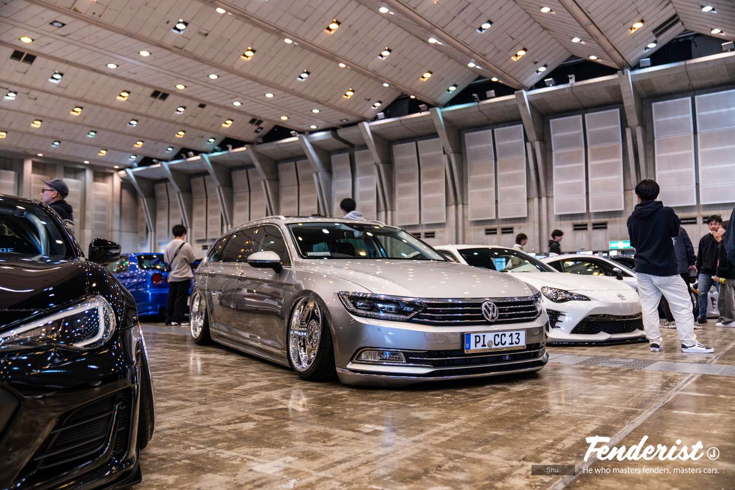 FENDERIST JAPAN spin-off event “FIXWELL” report. Cars and motorcycles on display.