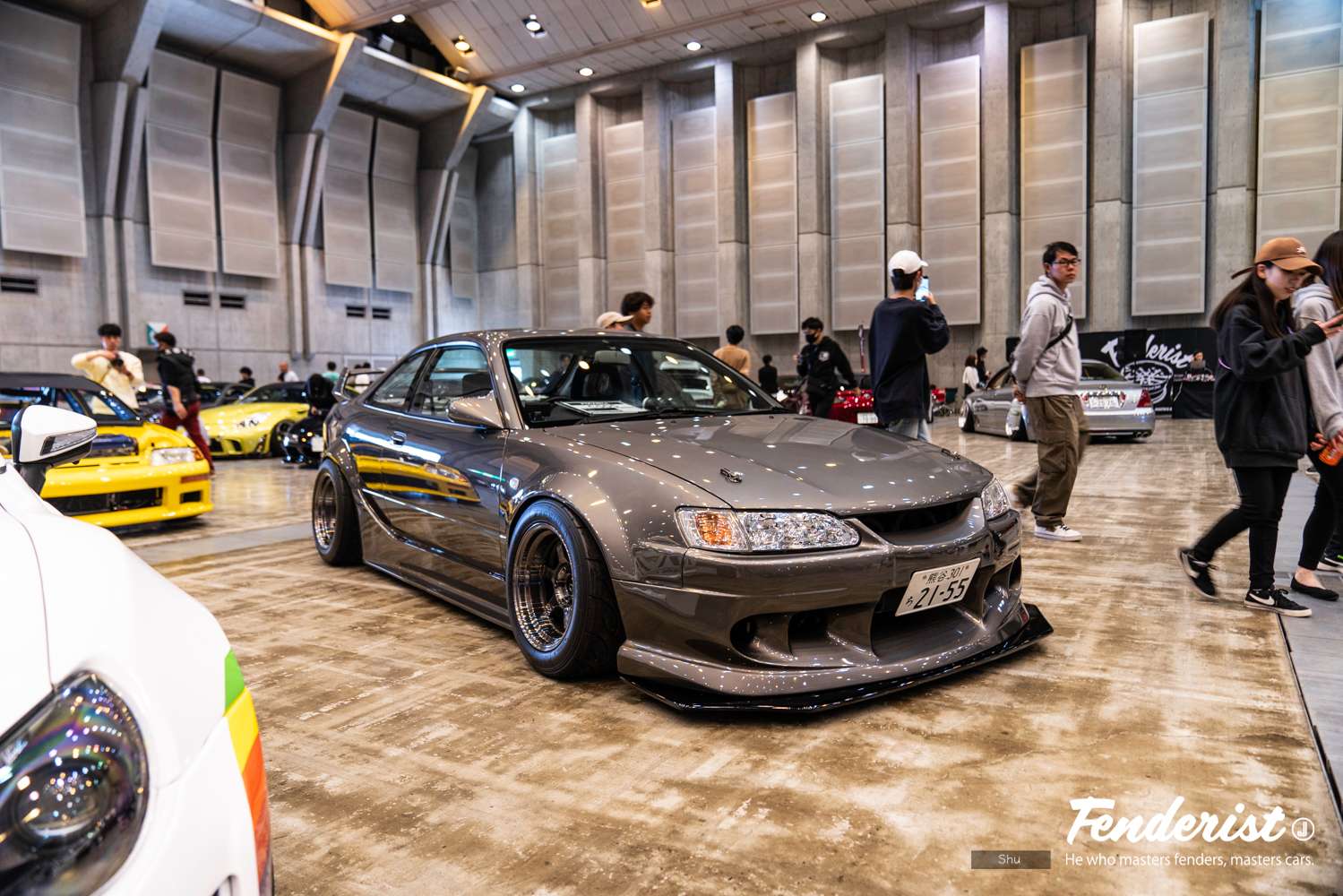 FENDERIST JAPAN spin-off event “FIXWELL” report. Cars and motorcycles on display.