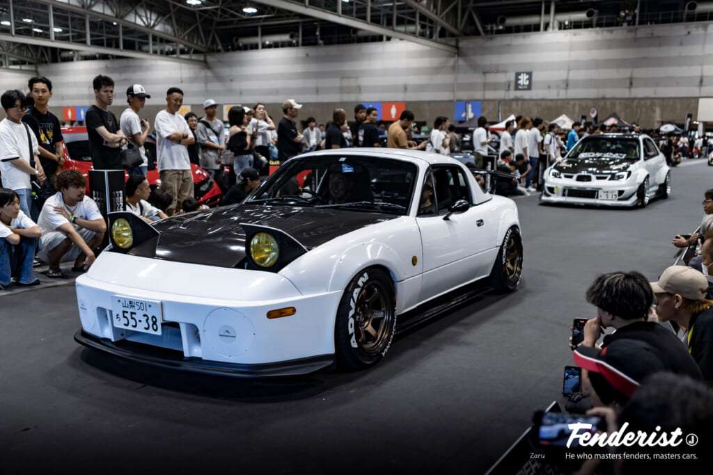 Exit show of Fenderist